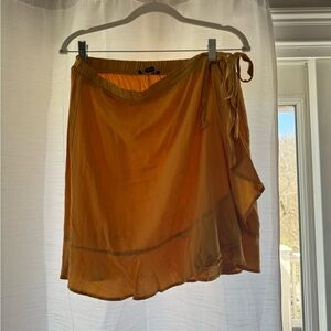 Women's Wrap Skirt in yellow